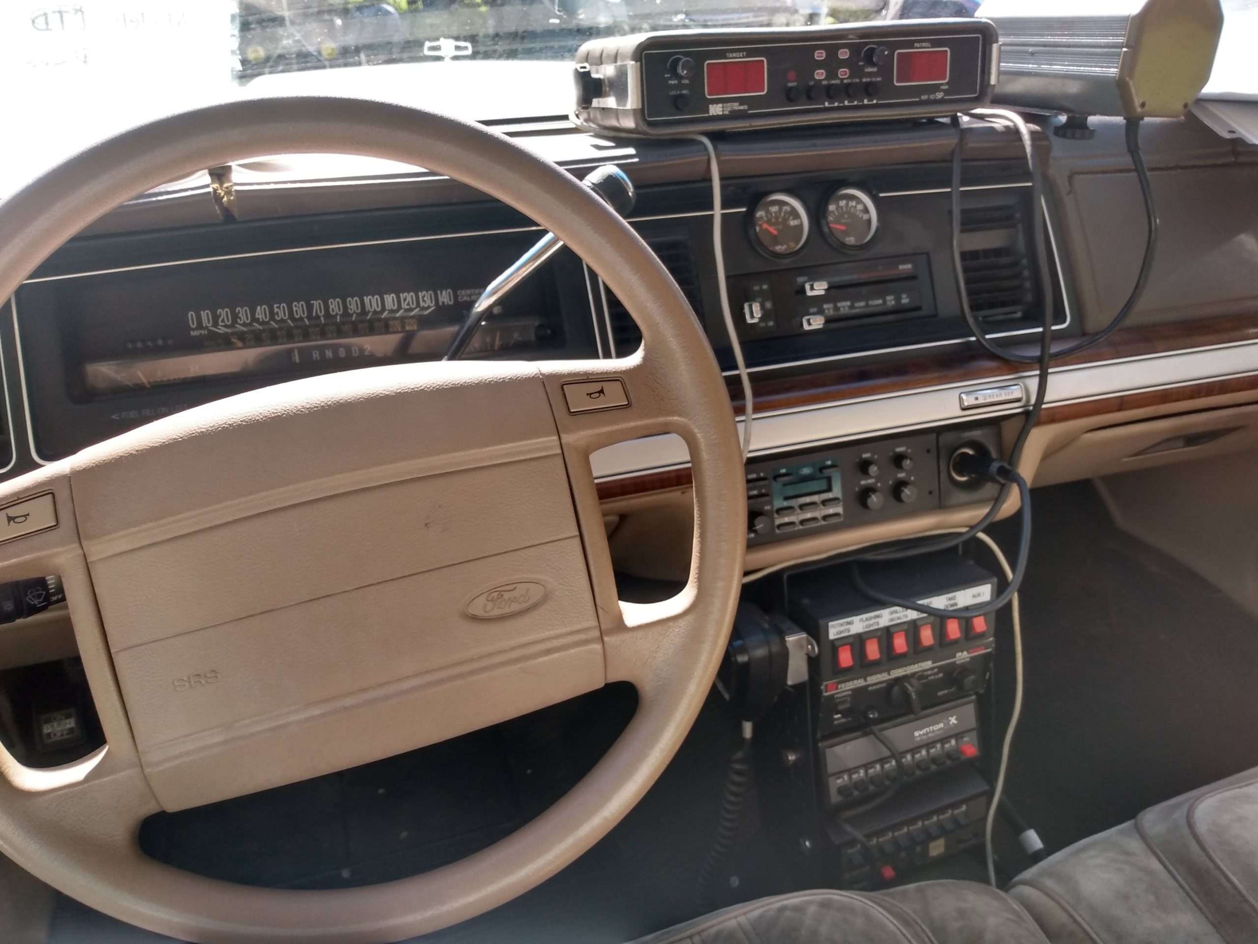 1991 Ford LTD Crown Victoria
